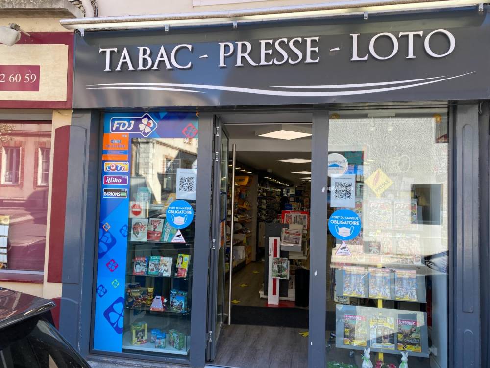 Tabac presse 1